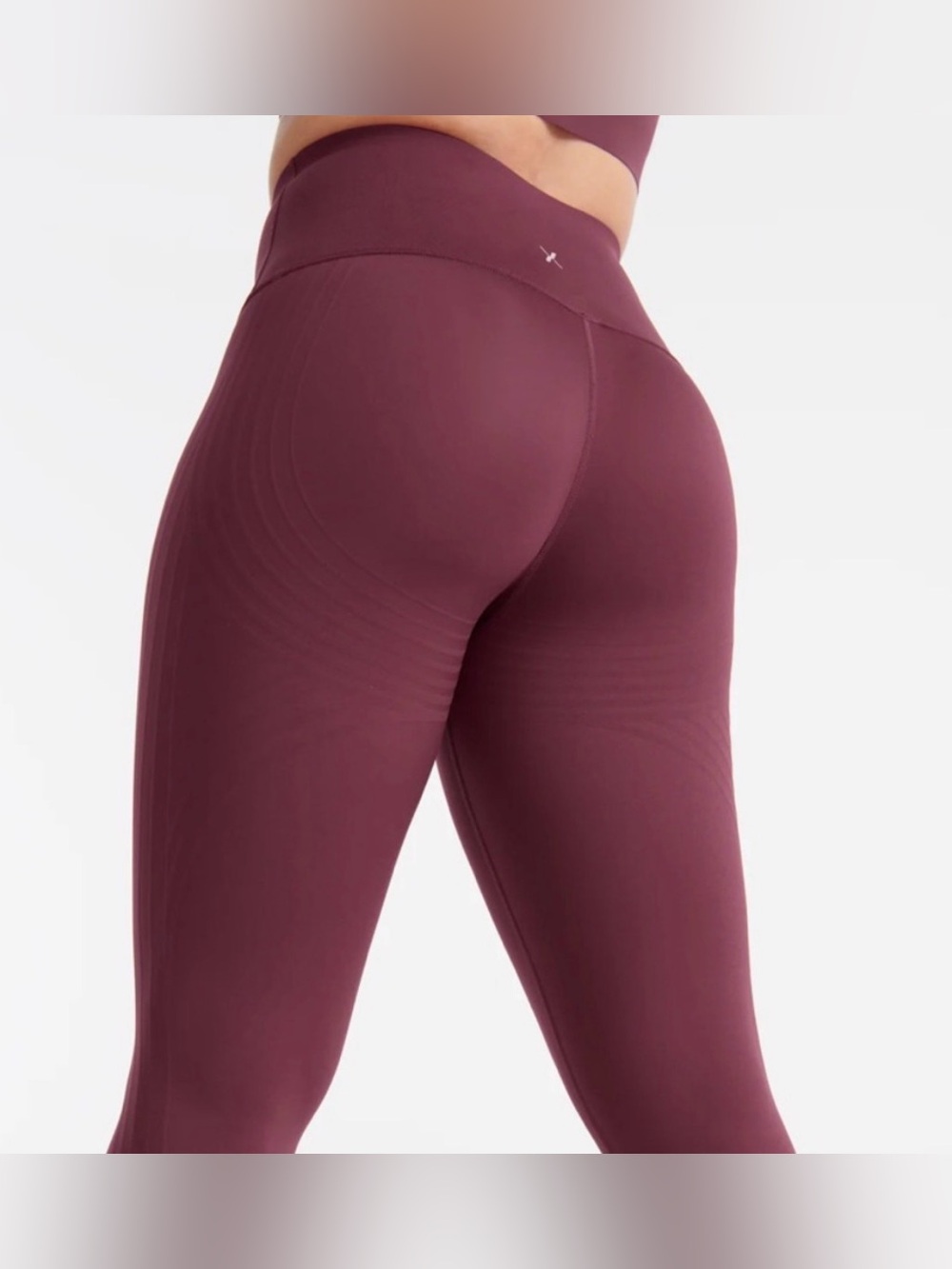Knix Size M HiTouch™️ High Rise Legging - Maroon Red
